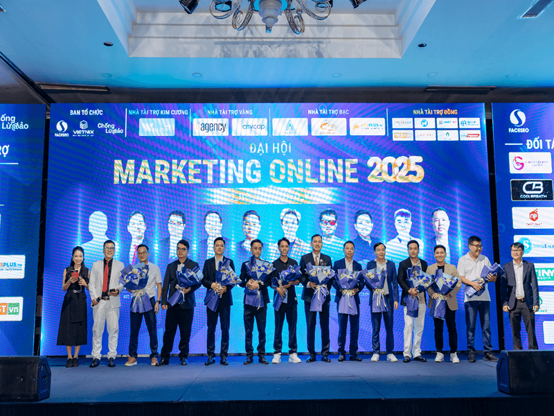 Lâm Thanh Thiện 2 Hình ảnh Lâm Thanh Thiện tham gia Đại Hội Marketing Online 2025 cùng các diễn giả khác